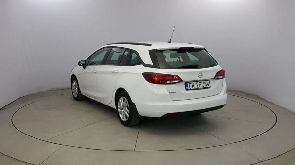 Opel Astra 1.6 CDTi 81 kW image number 4