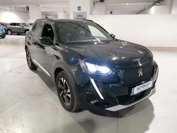 Peugeot 2008 BlueHDi 130 Allure Pack EAT8 96 kW image number 2