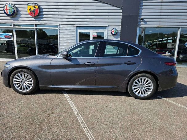 Alfa Romeo Giulia 2.2 AT8 Super 112 kW image number 5