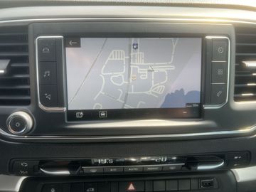 Car image 37