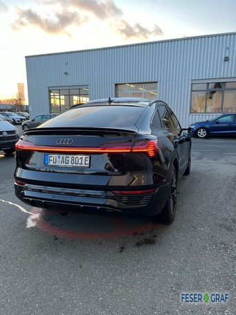 Audi Q8 55 quattro e-tron S-line Sportback 300 kW image number 3