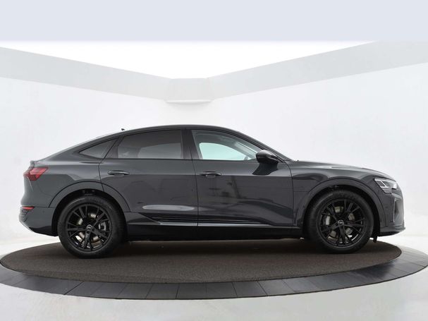 Audi Q8 50 quattro e-tron Sportback 250 kW image number 11