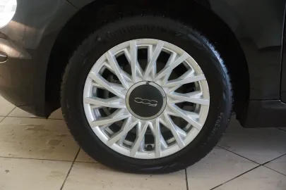 Car image 27
