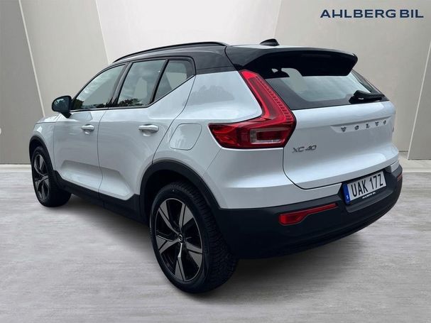 Volvo XC40 Recharge AWD Plus 304 kW image number 3