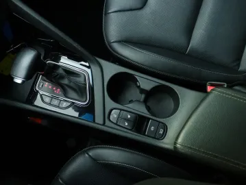 Car image 42