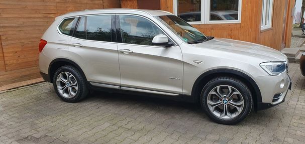 BMW X3 sDrive20i xLine 135 kW image number 3