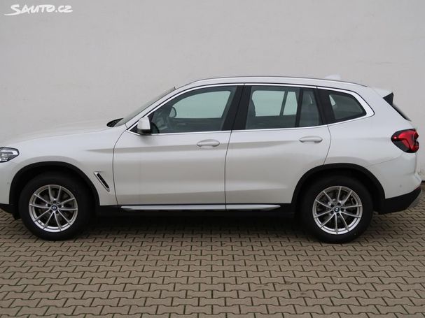 BMW X3 xDrive20i 135 kW image number 12