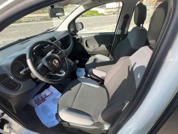 Car image 10