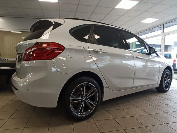 BMW 216d Active Tourer Sport Line 85 kW image number 5