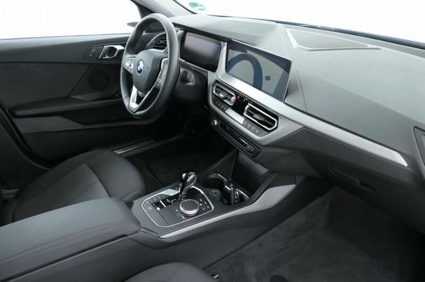 BMW 120i Advantage DKG 131 kW image number 6