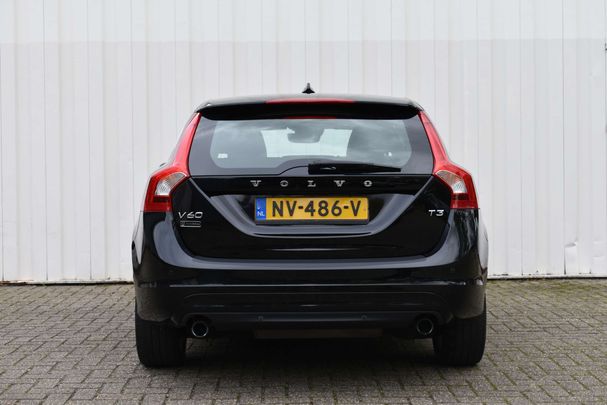 Volvo V60 T3 112 kW image number 10