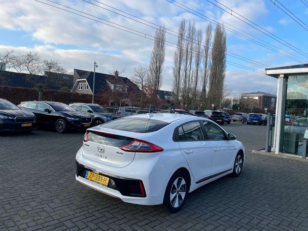 Hyundai Ioniq 88 kW image number 1