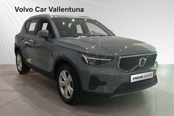 Volvo XC40 B4 Core 147 kW image number 6