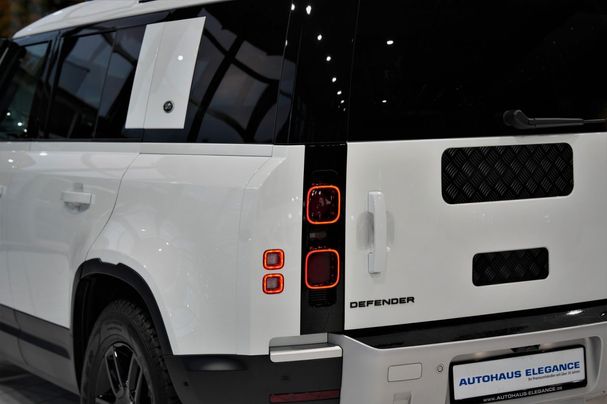 Land Rover Defender 110 183 kW image number 13