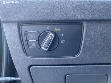 Car image 37