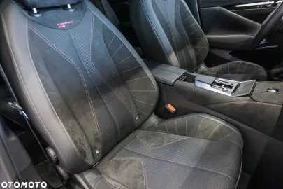 Car image 37