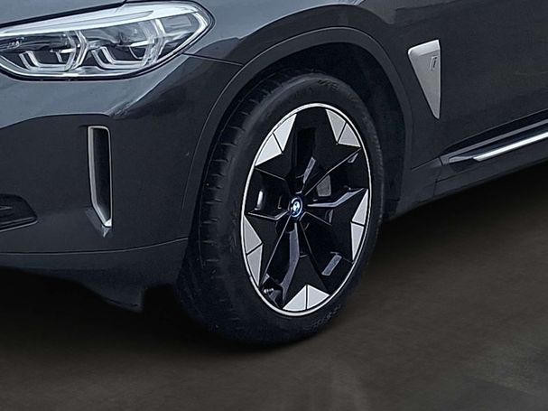 BMW iX3 Impressive 210 kW image number 10