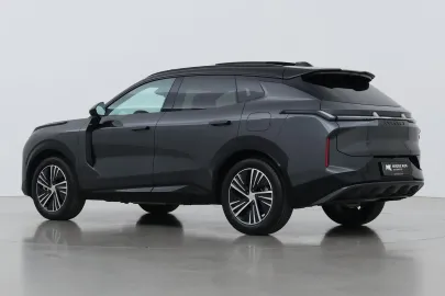 Car image 50