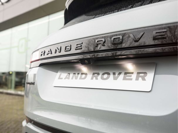 Land Rover Range Rover Evoque P300e 227 kW image number 35