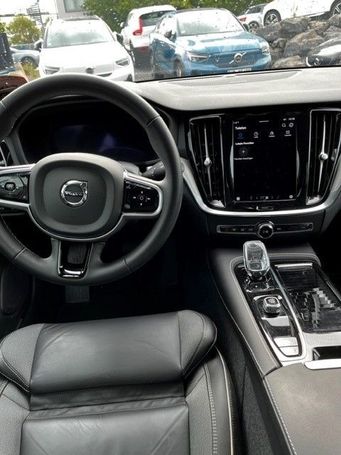 Volvo V60 T6 Plus Dark AWD 293 kW image number 5