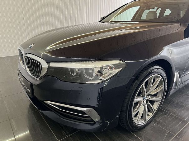 BMW 520d Touring xDrive Luxury Line 140 kW image number 12