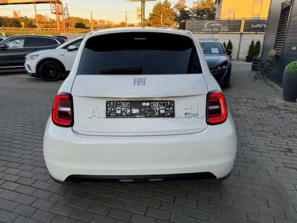 Fiat 500 e 42 kWh 87 kW image number 4