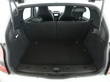 Car image 36
