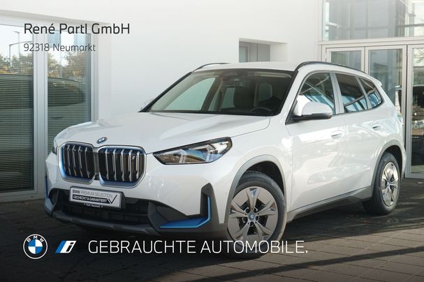 BMW iX1 xDrive30 230 kW image number 1