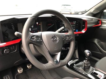 Car image 13