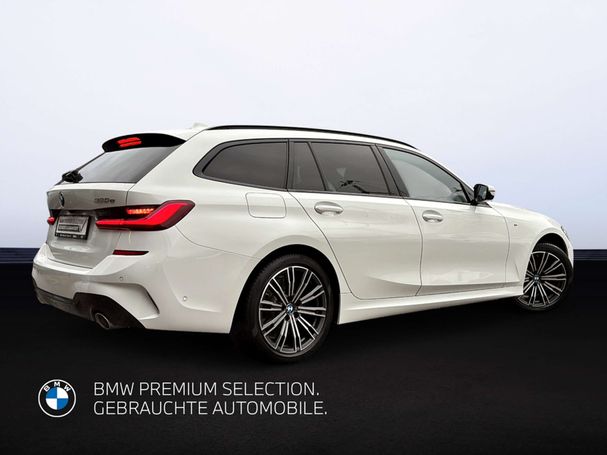 BMW 330e Touring M Sport 215 kW image number 2