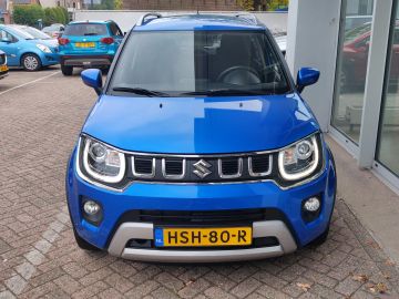 Car image 4
