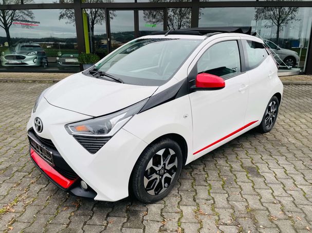 Toyota Aygo 53 kW image number 1