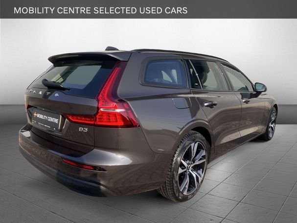 Volvo V60 B3 Essential 120 kW image number 4