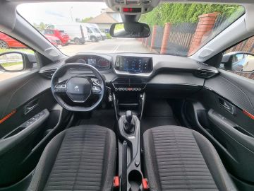 Car image 21