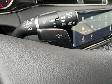 Car image 38