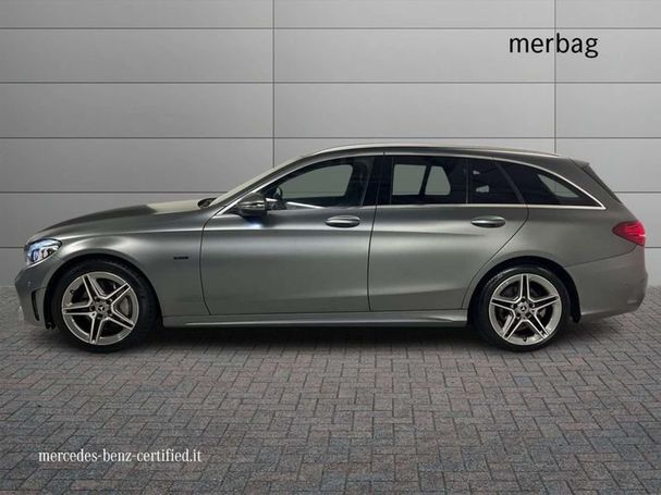 Mercedes-Benz C 300 e T 236 kW image number 6