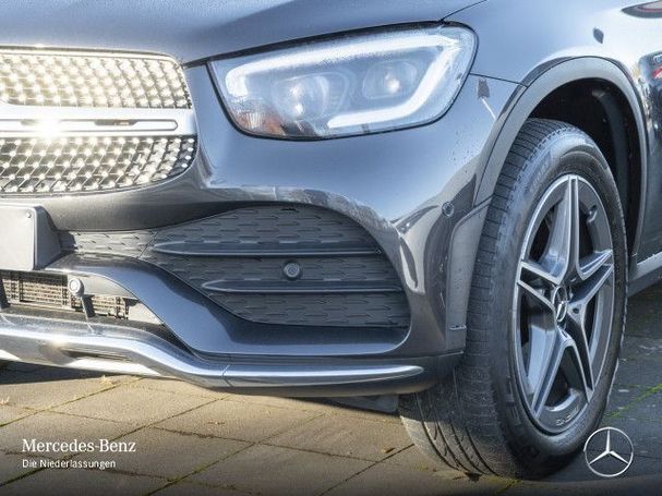 Mercedes-Benz GLC 300 de 225 kW image number 3