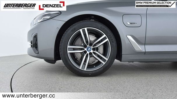 BMW 530 Touring xDrive 215 kW image number 18