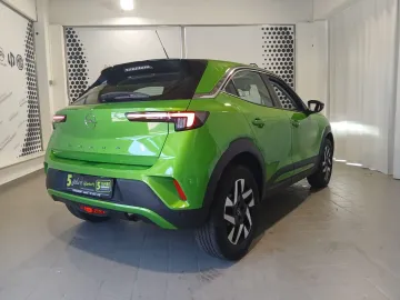 Car image 28