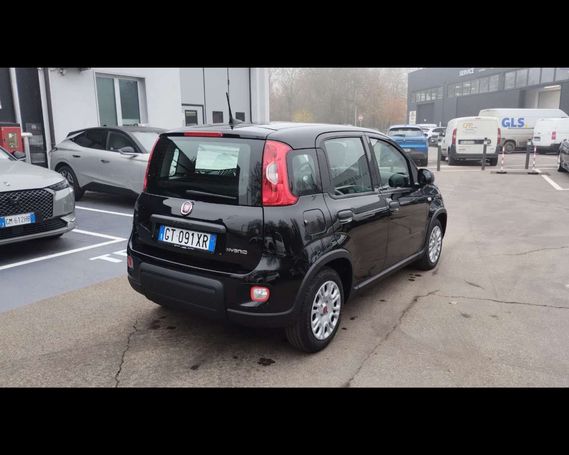 Fiat Panda 1.0 Hybrid 51 kW image number 3