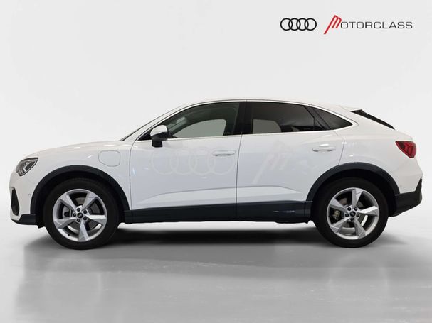 Audi Q3 45 TFSIe S tronic Sportback Business 180 kW image number 5