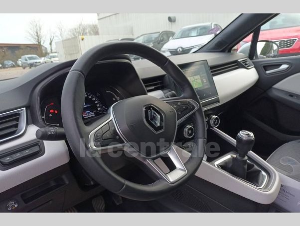 Renault Clio TCe 100 Intens 74 kW image number 8