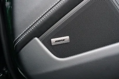 Car image 37