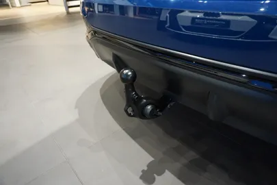 Car image 35