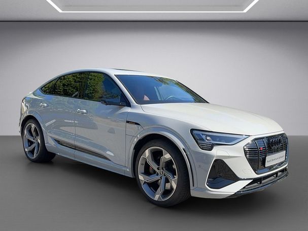 Audi e-tron quattro Sportback 370 kW image number 7