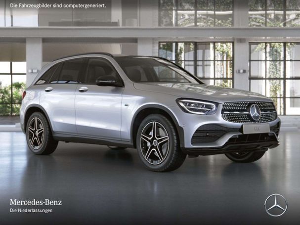 Mercedes-Benz GLC 300 de 225 kW image number 22