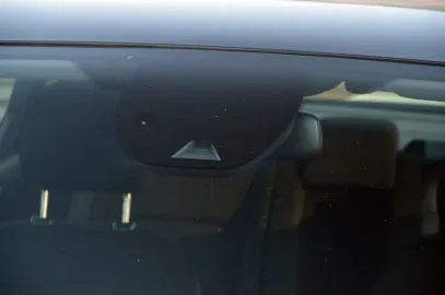 Car image 40