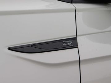 Car image 35