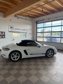 Car image 21