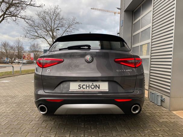 Alfa Romeo Stelvio 2.2 Q4 Lusso 154 kW image number 6